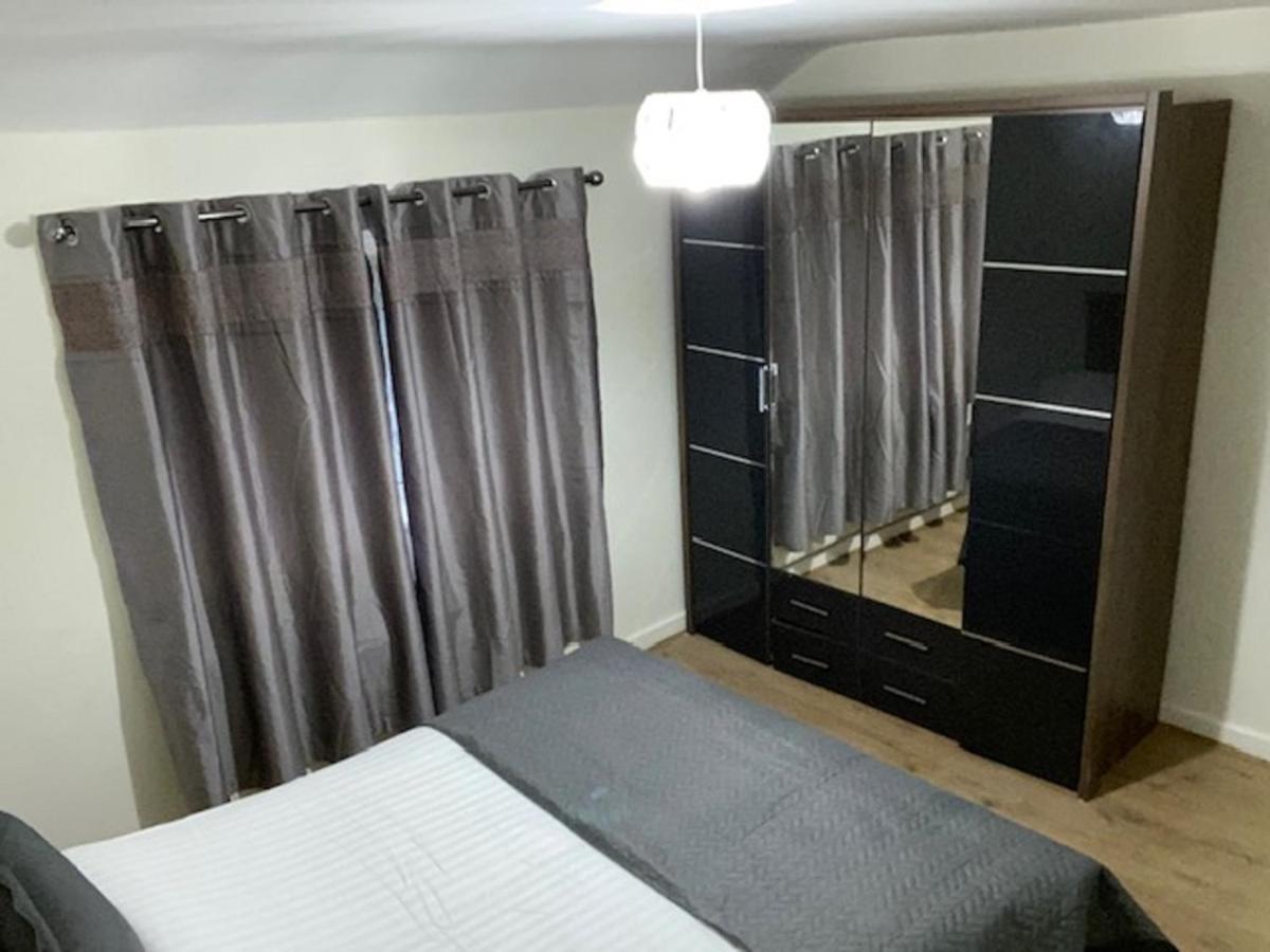 切斯特Ideal Abode Greenfields别墅 外观 照片
