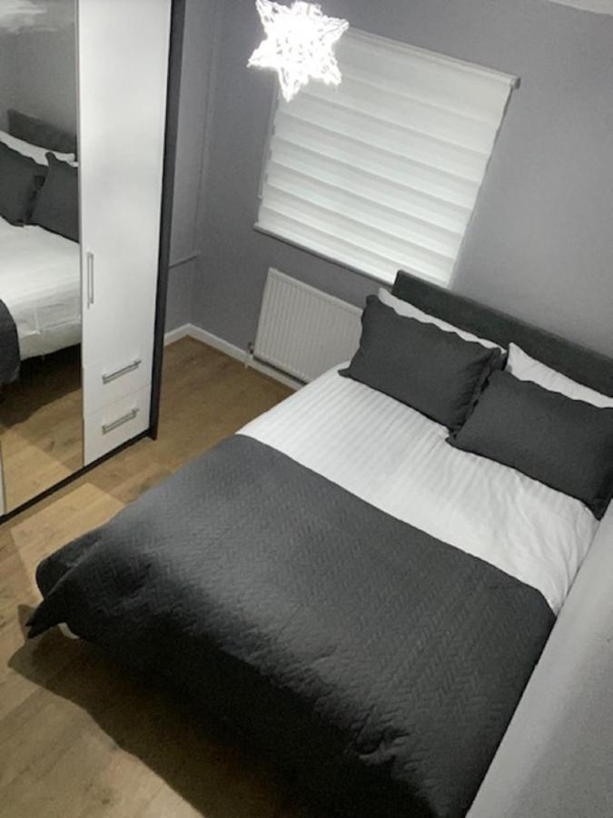 切斯特Ideal Abode Greenfields别墅 外观 照片